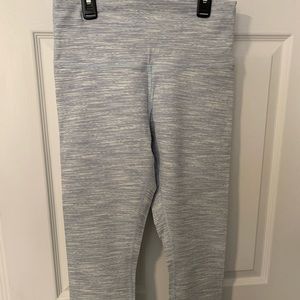 Lululemon Wunder Under Crop luxstreme, size 10